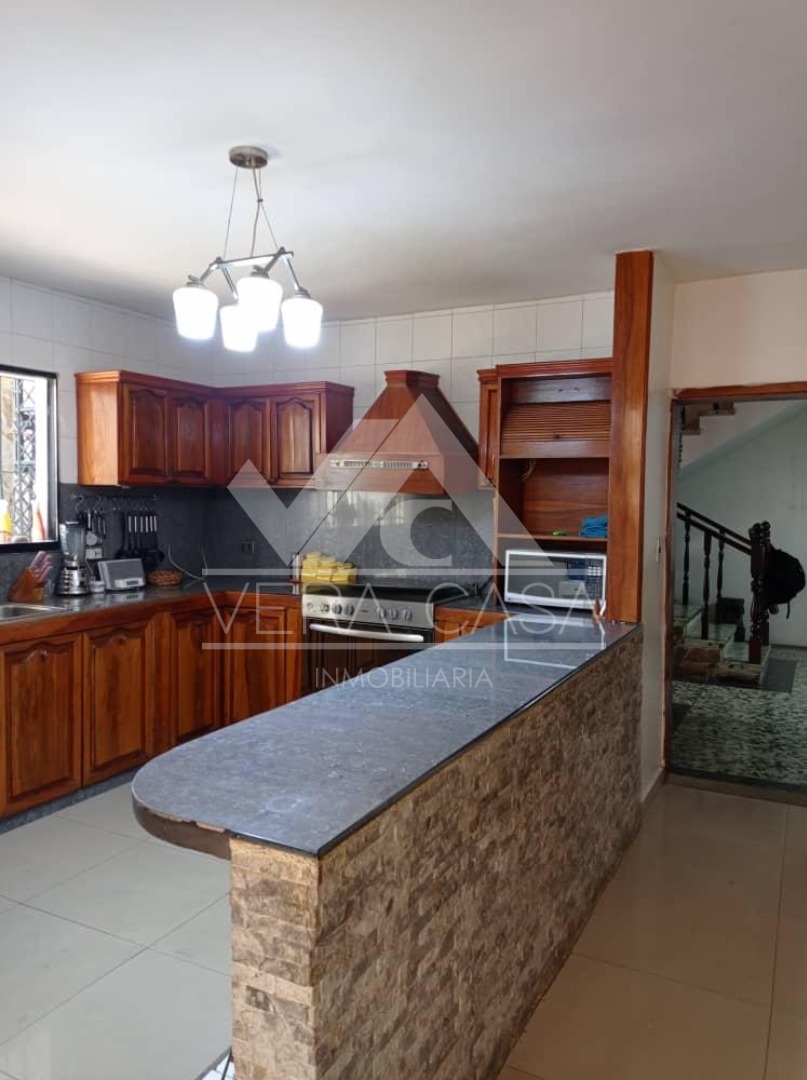 Casa en Venta en Lomas del este, Valencia, Valencia, Carabobo - Cod. 0375 | Veracasa Inmobiliaria - Imagen 6