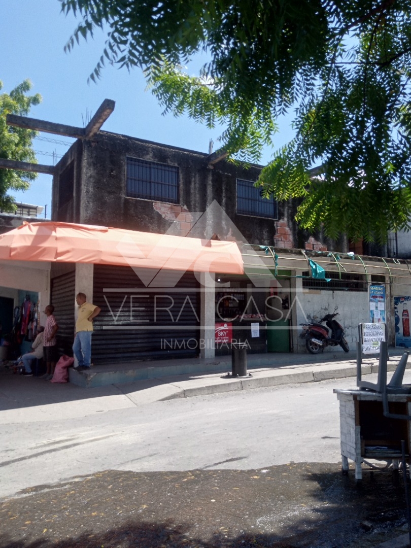 Local en Venta en Plaza de toros , Valencia, Valencia, Carabobo - Cod. 0127 | Veracasa Inmobiliaria - Imagen 2