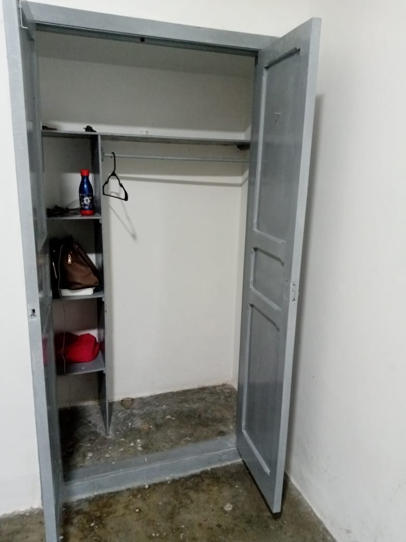 Local en Alquiler en Las Acacias , Valencia, Valencia, Carabobo - Cod. 0008 | Veracasa Inmobiliaria - Imagen 4