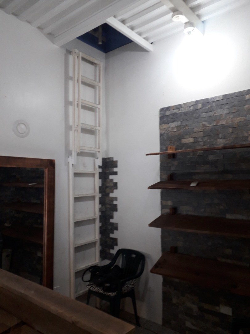 Local en Venta en Centro comercial san Diego Antiguo fin de siglo, Valencia, San Diego, Carabobo - Cod. 0009 | Veracasa Inmobiliaria - Imagen 1