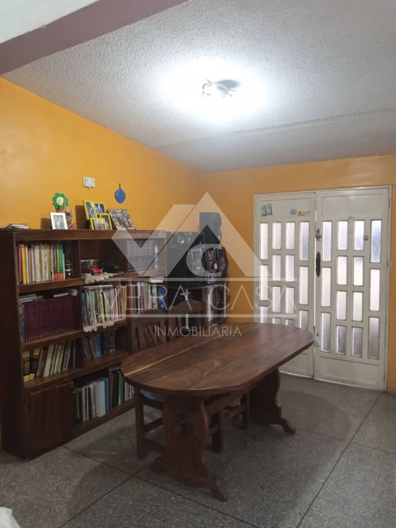 Casa en Venta en Urb La Esmeralda , Valencia, San Diego, Carabobo - Cod. 0525 | Veracasa Inmobiliaria - Imagen 10