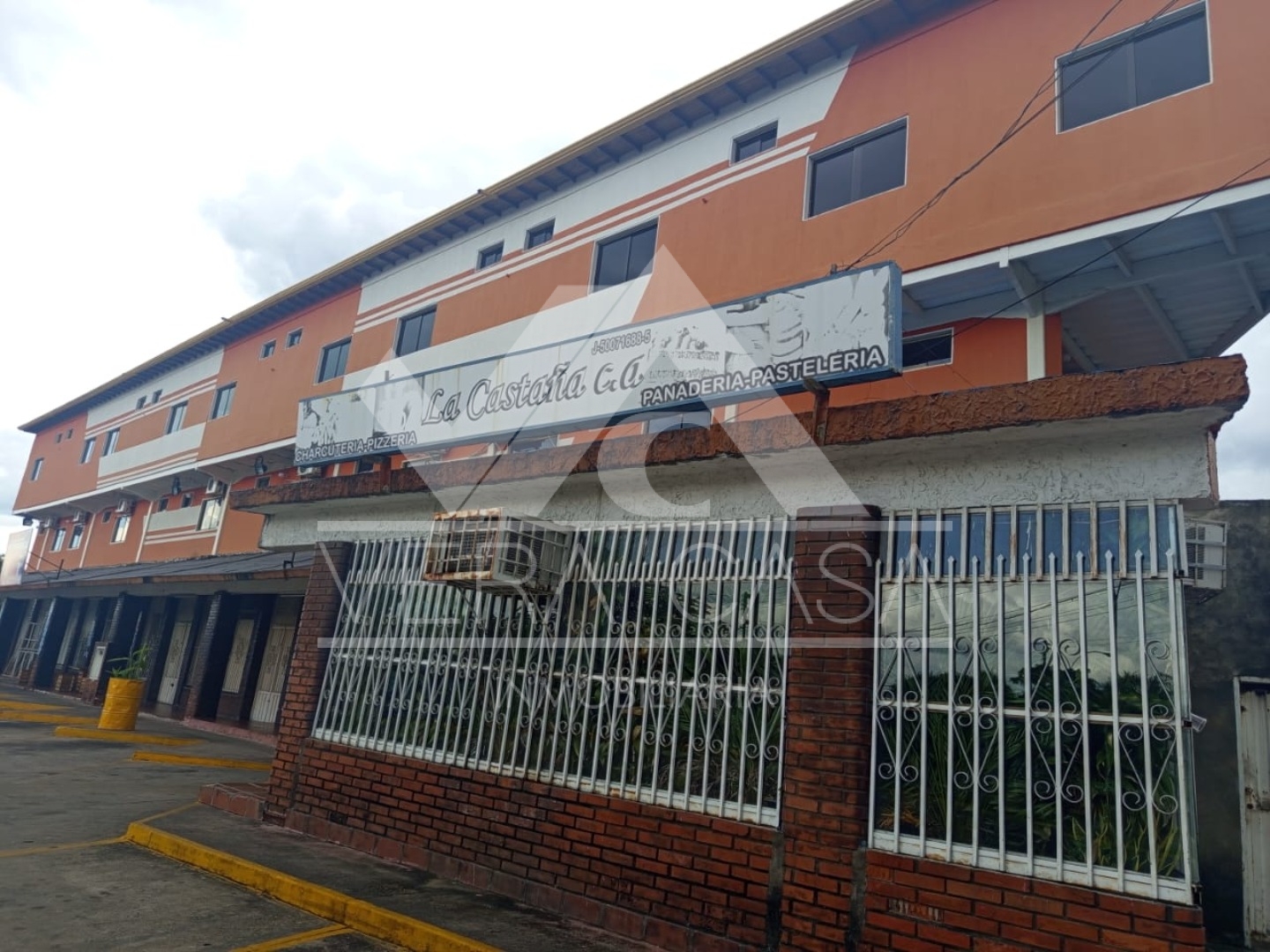 Edificio en Venta en Avenida Agustín Codazzi, Barinas, Barinas, Barinas - Cod. 0003 | Veracasa Inmobiliaria - Imagen 4