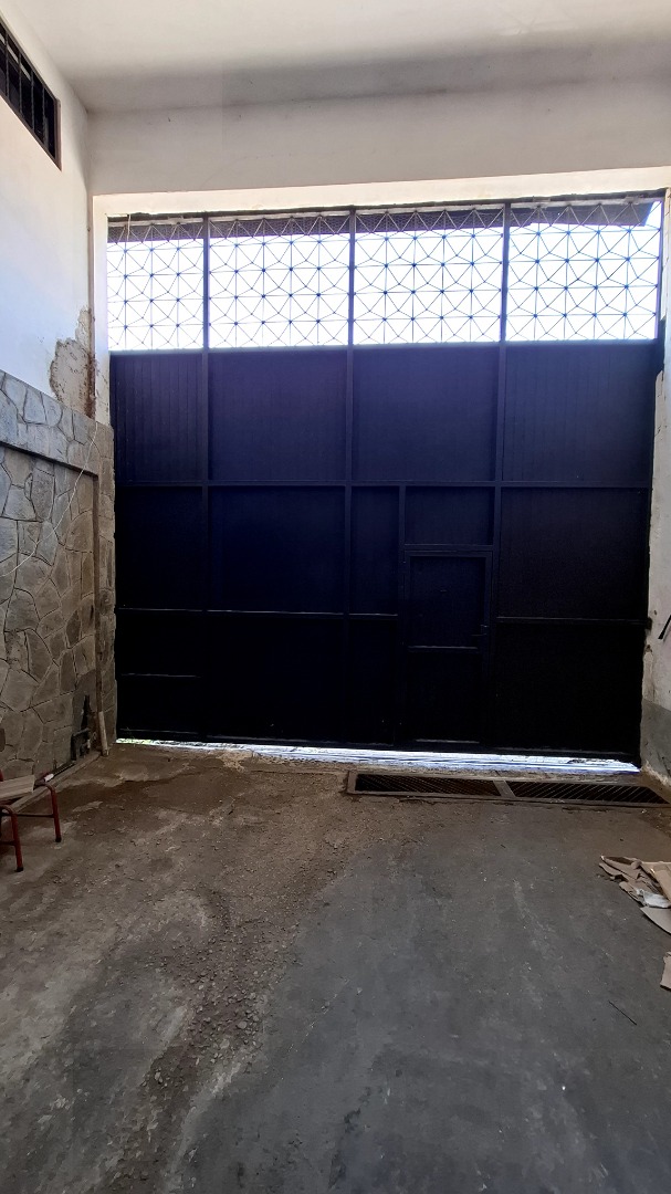 Galpon en Venta en Urbanización  Barrio Bueno Tocuyito cerca del Mercado Mayorista, Tocuyito, Libertador, Carabobo - Cod. 0037 | Veracasa Inmobiliaria - Imagen 1