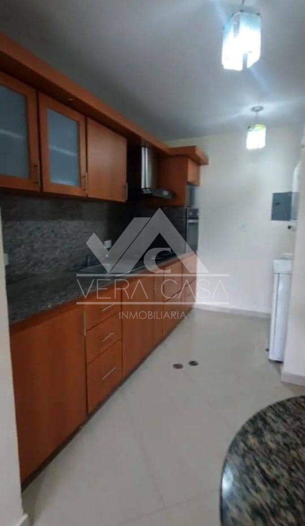 Apartamento en Alquiler en Montemayor , Valencia, San Diego, Carabobo - Cod. 1117 | Veracasa Inmobiliaria - Imagen 2