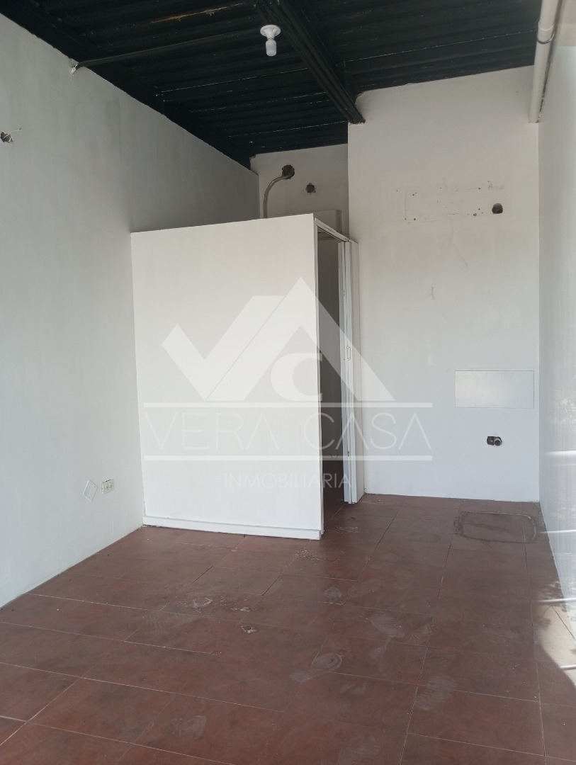 Local en Venta en  Centro comercial Paraparal plaza , Valencia, Los Guayos, Carabobo - Cod. 0151 | Veracasa Inmobiliaria - Imagen 4