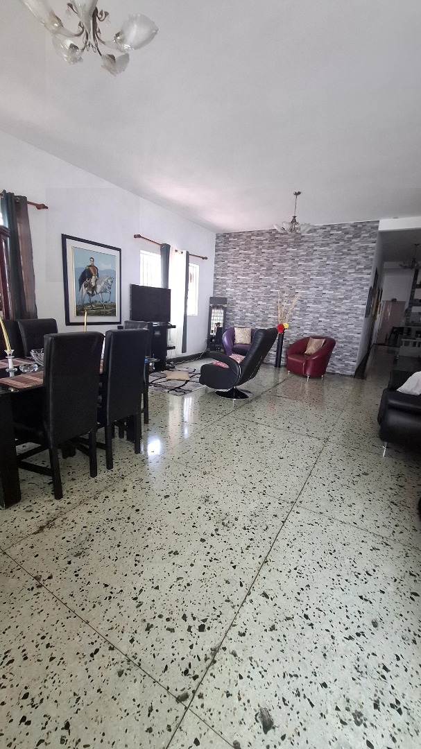 Casa en Venta en Urbanización Los Colorados , Valencia, Valencia, Carabobo - Cod. 0545 | Veracasa Inmobiliaria - Imagen 2