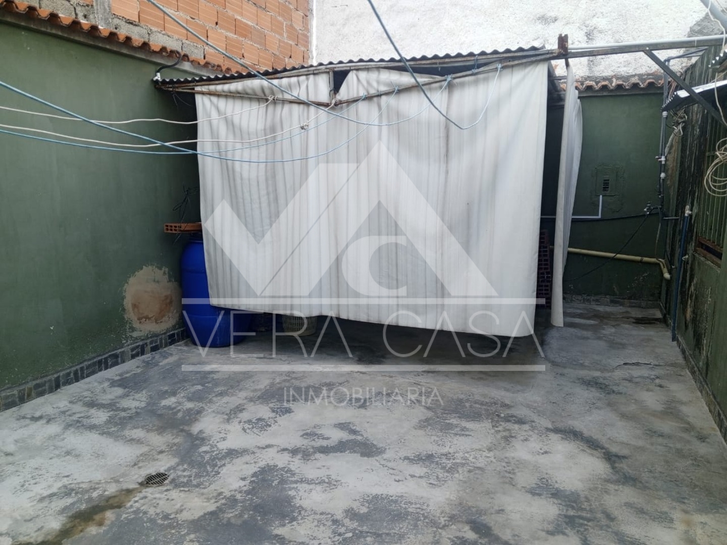 Casa en Venta en Urbanización Buenaventura , Valencia, Los Guayos, Carabobo - Cod. 0548 | Veracasa Inmobiliaria - Imagen 2