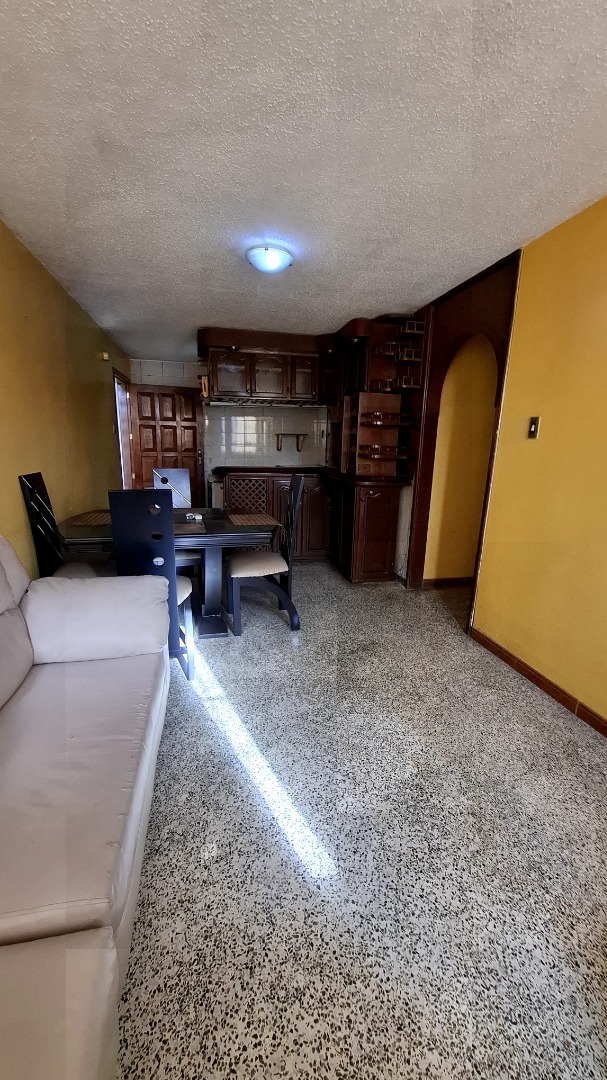 Apartamento en Alquiler en Residencias Monteserino 12, Valencia, San Diego, Carabobo - Cod. 1159 | Veracasa Inmobiliaria - Imagen 1