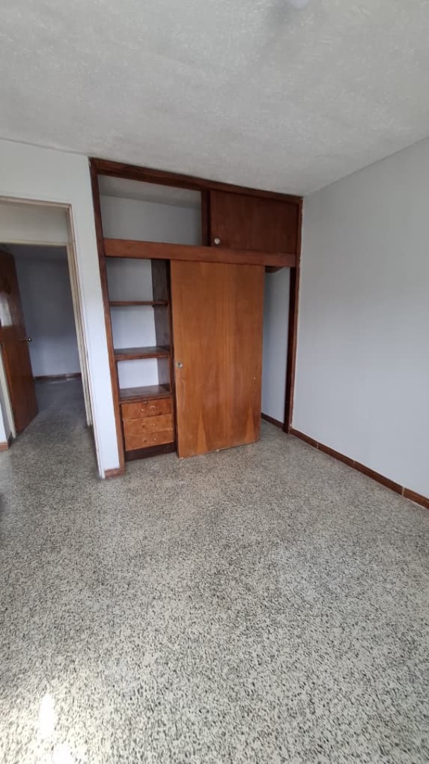 Apartamento en Alquiler en Residencias Monteserino 12, Valencia, San Diego, Carabobo - Cod. 1159 | Veracasa Inmobiliaria - Imagen 9