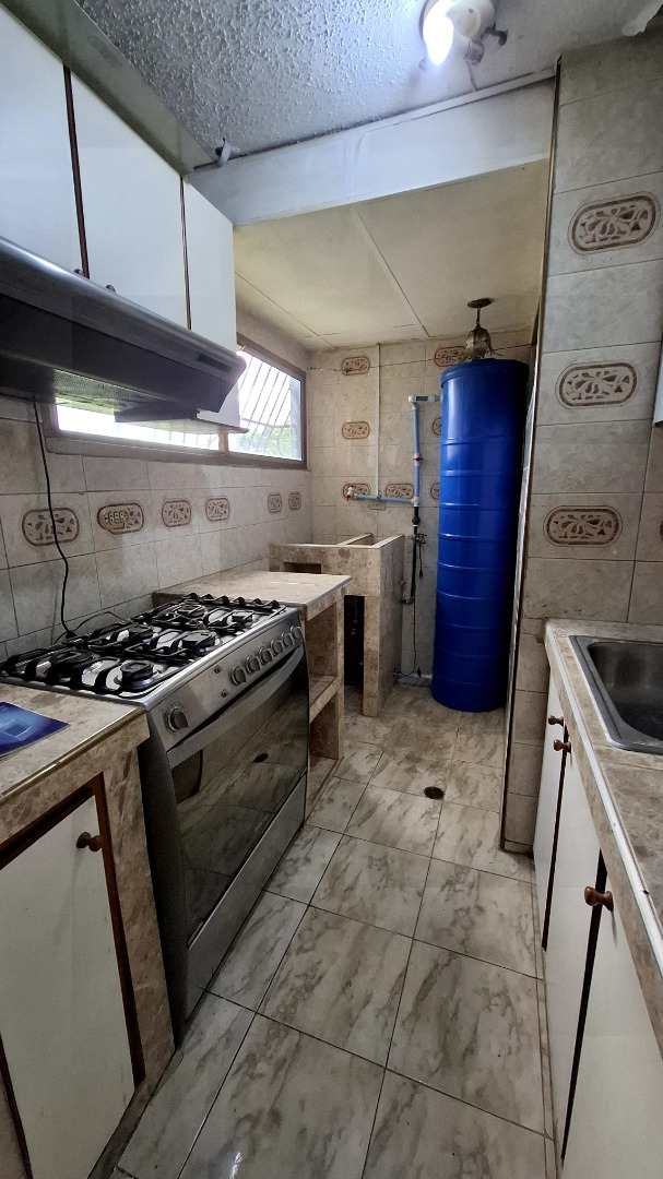 Apartamento en Alquiler en Residencias Monteserino 12, Valencia, San Diego, Carabobo - Cod. 1159 | Veracasa Inmobiliaria - Imagen 3