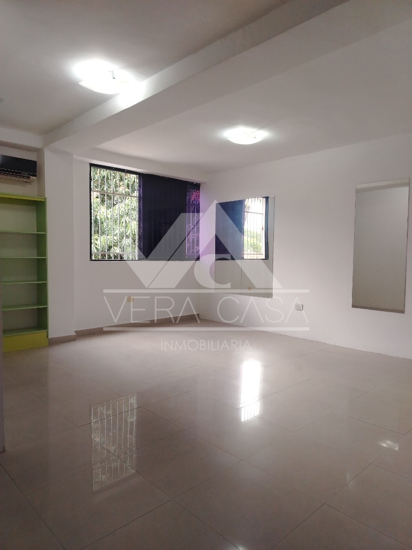 Local en Alquiler en Callejón Prebol, Valencia, Valencia, Carabobo - Cod. 0159 | Veracasa Inmobiliaria - Imagen 8