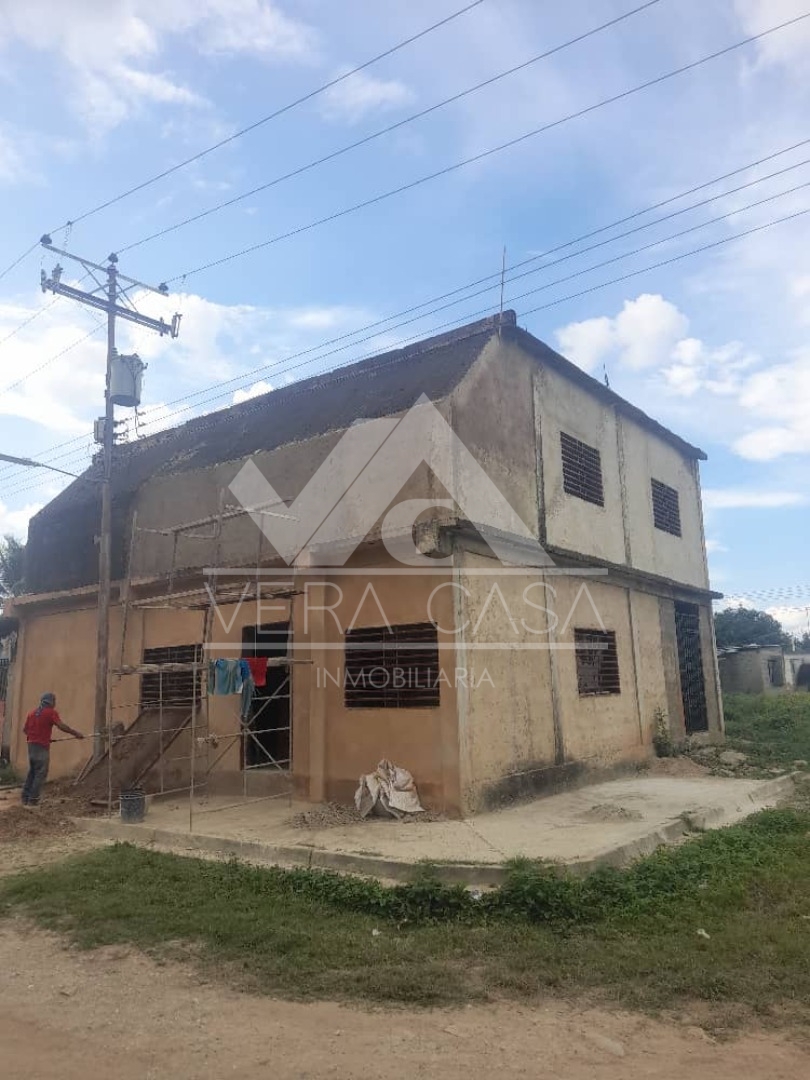 Casa en Venta en TERRAZAS DE LAS GARCILLERAS, Valencia, Los Guayos, Carabobo - Cod. 0558 | Veracasa Inmobiliaria - Imagen 5