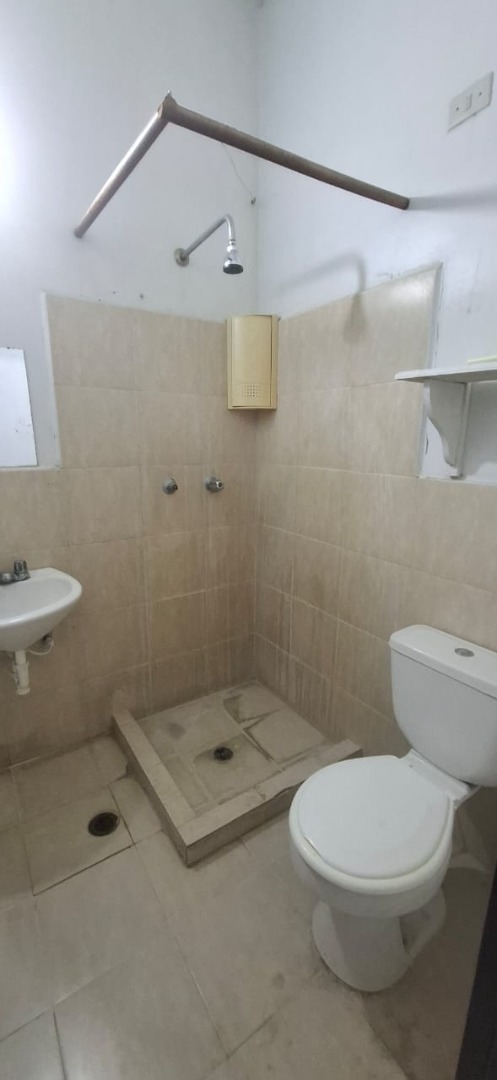 Casa en Alquiler en Residencias Buenaventura Paraparal , Los Guayos, Los Guayos, Carabobo - Cod. 0560 | Veracasa Inmobiliaria - Imagen 6