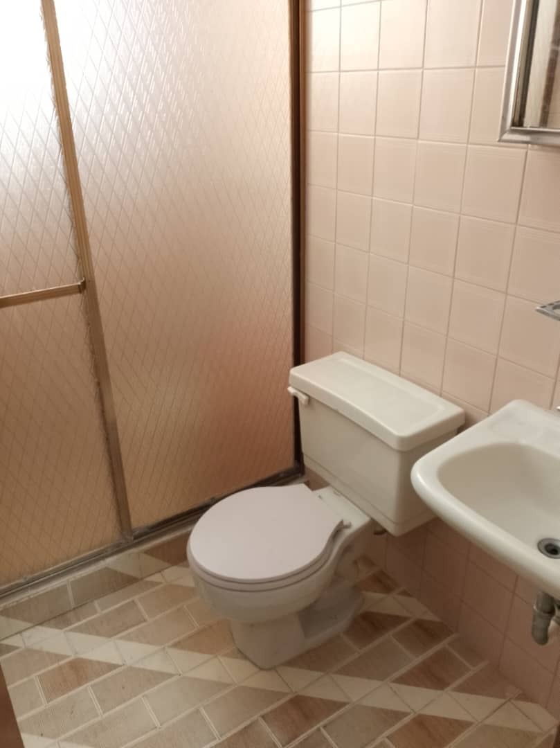 Apartamento en Alquiler en Cerca del shoppimg Center , Valencia, Valencia, Carabobo - Cod. 1195 | Veracasa Inmobiliaria - Imagen 4