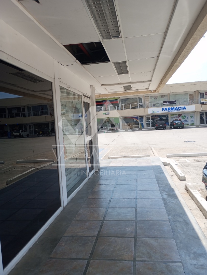 Local en Venta en Centro comercial Paraparal Plaza , Valencia, Los Guayos, Carabobo - Cod. 0172 | Veracasa Inmobiliaria - Imagen 4