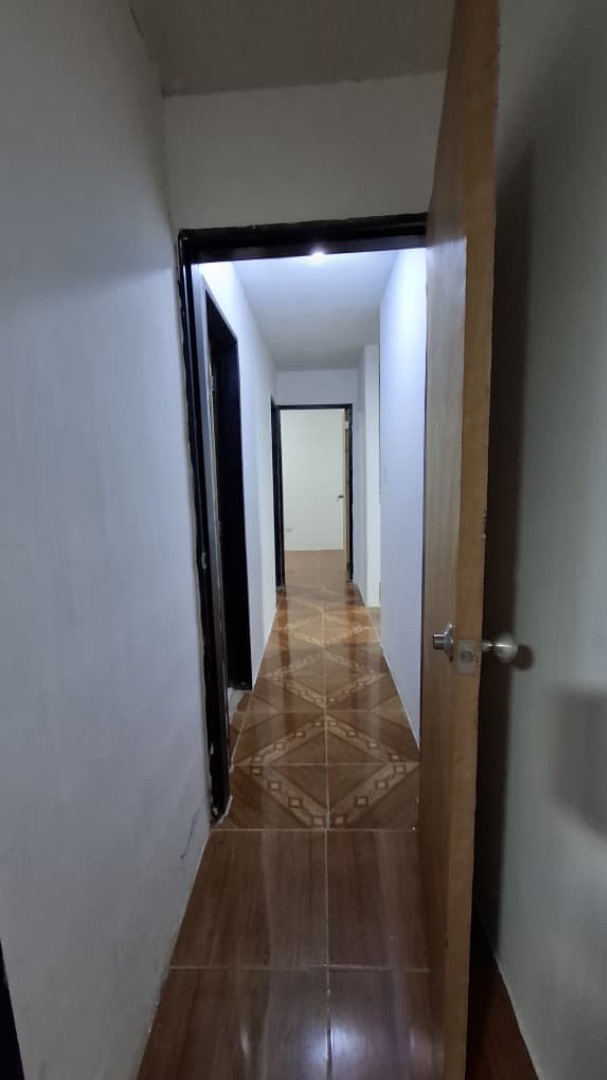 Apartamento en Alquiler en Residencias Buenaventura Paraparal , Los Guayos, Los Guayos, Carabobo - Cod. 1210 | Veracasa Inmobiliaria - Imagen 2