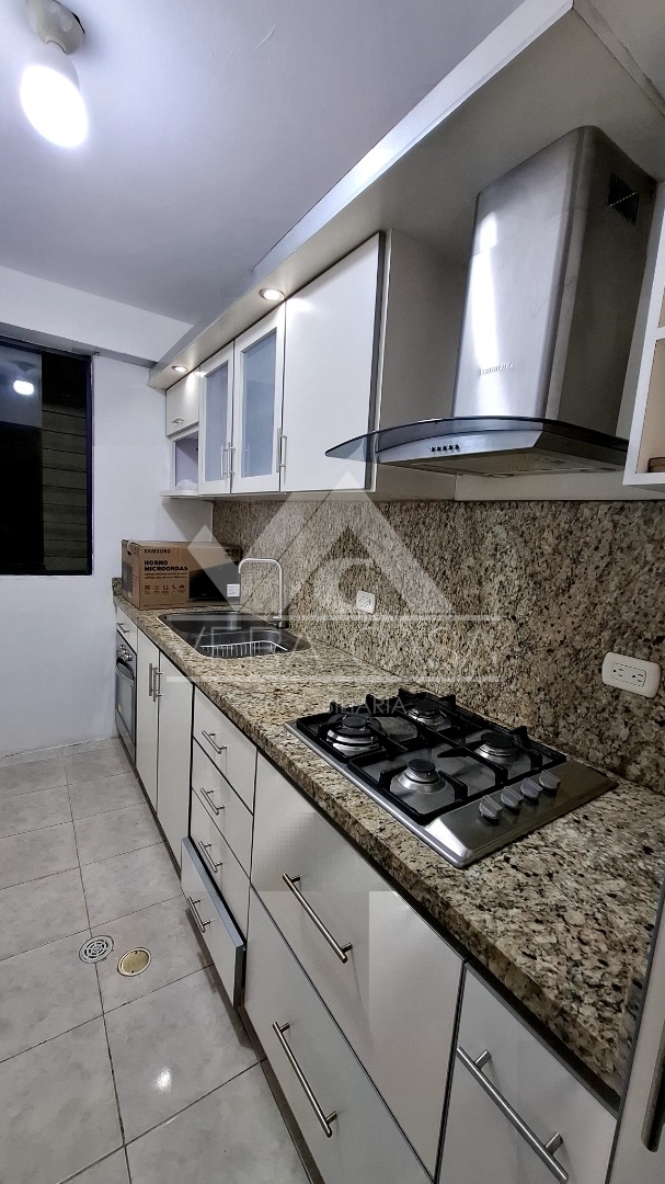 Apartamento en Alquiler en Residencias Tazajal Suites, Naguanagua, Naguanagua, Carabobo - Cod. 1221 | Veracasa Inmobiliaria - Imagen 6