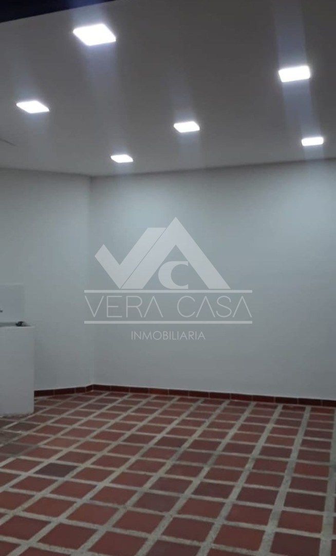 Local en Alquiler en Los jarales , Valencia, San Diego, Carabobo - Cod. 0176 | Veracasa Inmobiliaria - Imagen 1