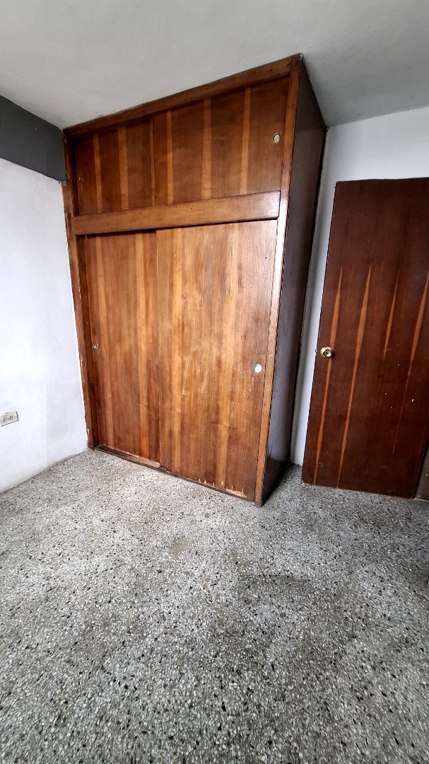 Apartamento en Alquiler en Urbanización la Isabelica, Valencia, Valencia, Carabobo - Cod. 1222 | Veracasa Inmobiliaria - Imagen 6