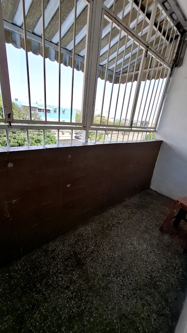 Apartamento en Alquiler en Urbanización la Isabelica, Valencia, Valencia, Carabobo - Cod. 1222 | Veracasa Inmobiliaria - Imagen 2