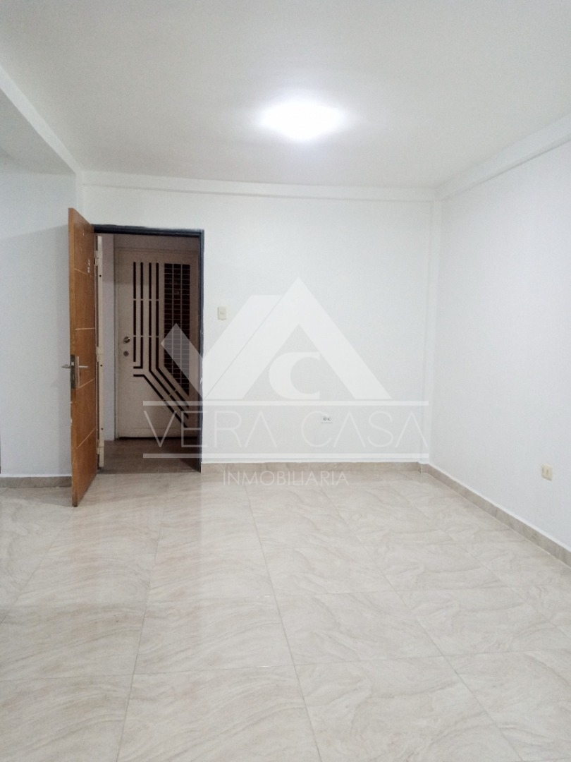 Apartamento en Venta en Conjunto Residencial Valle Florida I, Valencia, Valencia, Carabobo - Cod. 1223 | Veracasa Inmobiliaria - Imagen 3