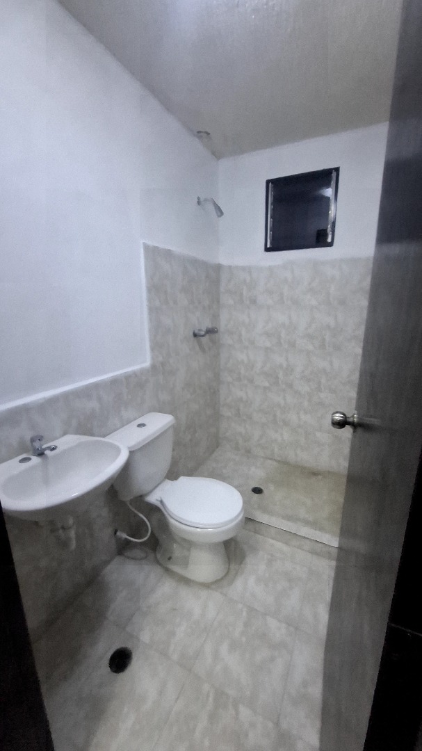 Apartamento en Alquiler en Residencias Buenaventura Paraparal , Los Guayos, Los Guayos, Carabobo - Cod. 1225 | Veracasa Inmobiliaria - Imagen 7