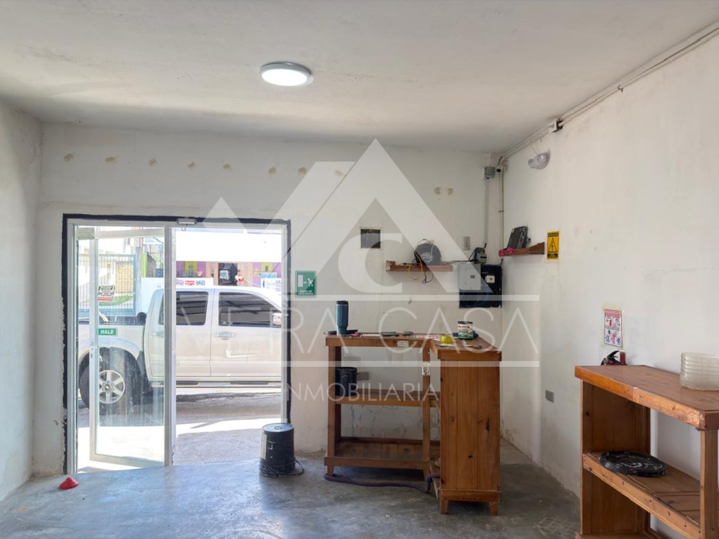 Local en Alquiler en Calle los tamarindo , Valencia, San Diego, Carabobo - Cod. 0183 | Veracasa Inmobiliaria - Imagen 2