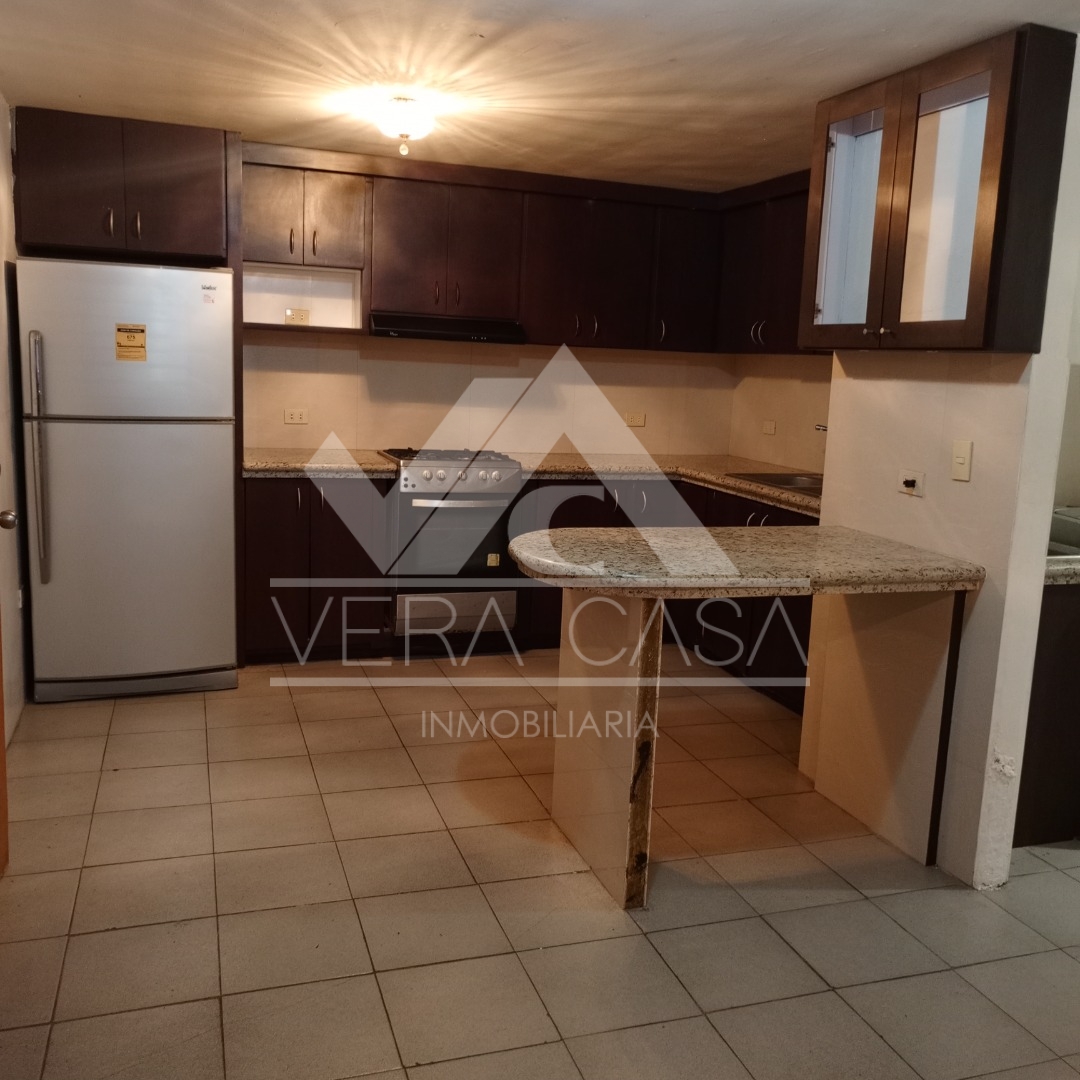 Apartamento en Alquiler en Urb paraparal , Valencia, Los Guayos, Carabobo - Cod. 1236 | Veracasa Inmobiliaria - Imagen 4