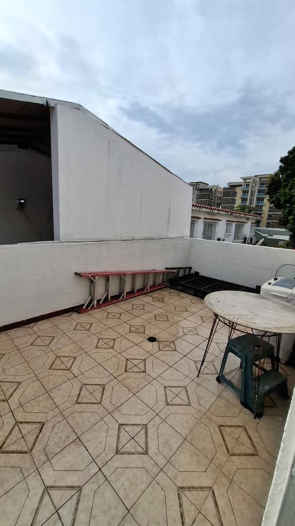 Apartoquinta en Alquiler en Urbanización Piedras Pintadas sector Trigal Norte Residencias Sora, Valencia, Valencia, Carabobo - Cod. 0007 | Veracasa Inmobiliaria - Imagen 8