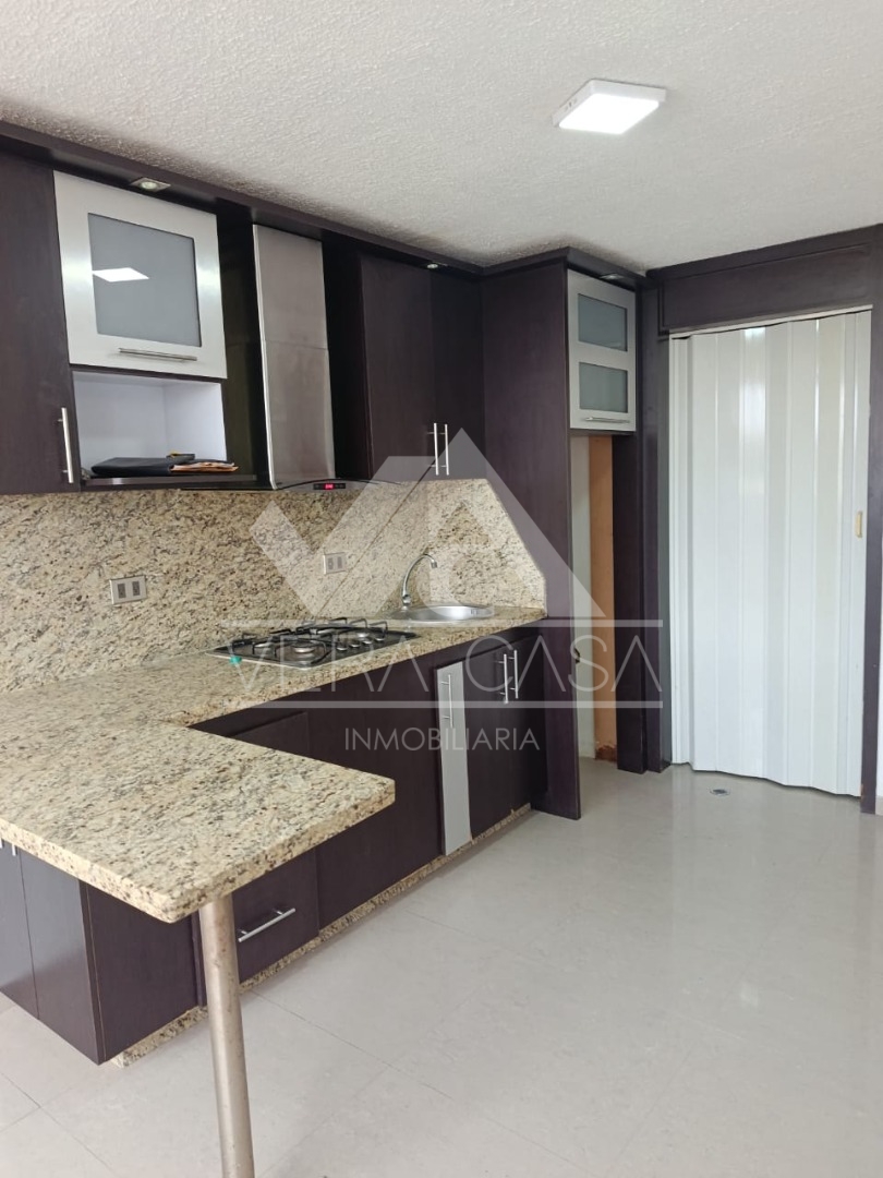 Apartamento en Alquiler en Paraparal residencias Buenaventura, Valencia, Los Guayos, Carabobo - Cod. 1240 | Veracasa Inmobiliaria - Imagen 4