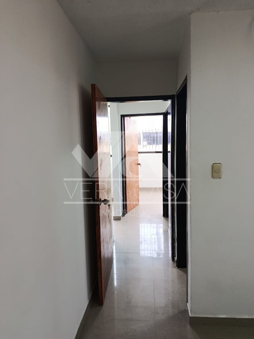 Apartamento en Alquiler en Paraparal residencias Buenaventura, Valencia, Los Guayos, Carabobo - Cod. 1240 | Veracasa Inmobiliaria - Imagen 2