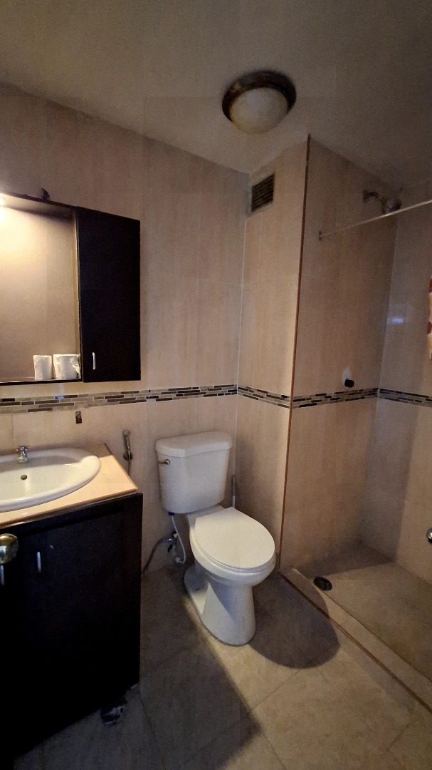 Apartamento en Venta en Residencias  el Castaño Paraparal , Los Guayos, Los Guayos, Carabobo - Cod. 1246 | Veracasa Inmobiliaria - Imagen 5