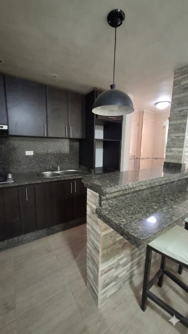Apartamento en Venta en Residencias  el Castaño Paraparal , Los Guayos, Los Guayos, Carabobo - Cod. 1246 | Veracasa Inmobiliaria - Imagen 2