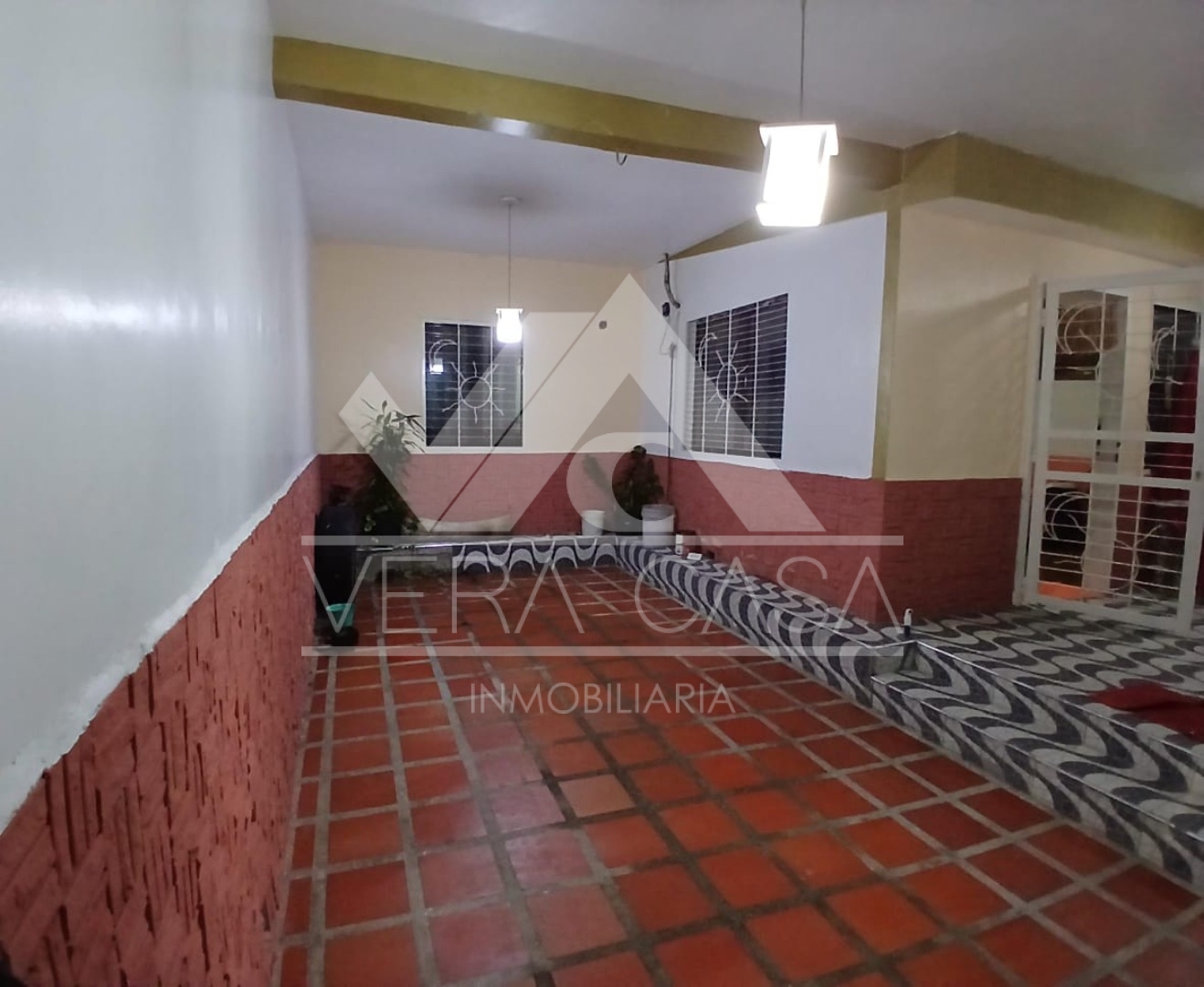Casa en Venta en Urbanización Integral Buenaventura , Los Guayos, Los Guayos, Carabobo - Cod. 0571 | Veracasa Inmobiliaria - Imagen 1