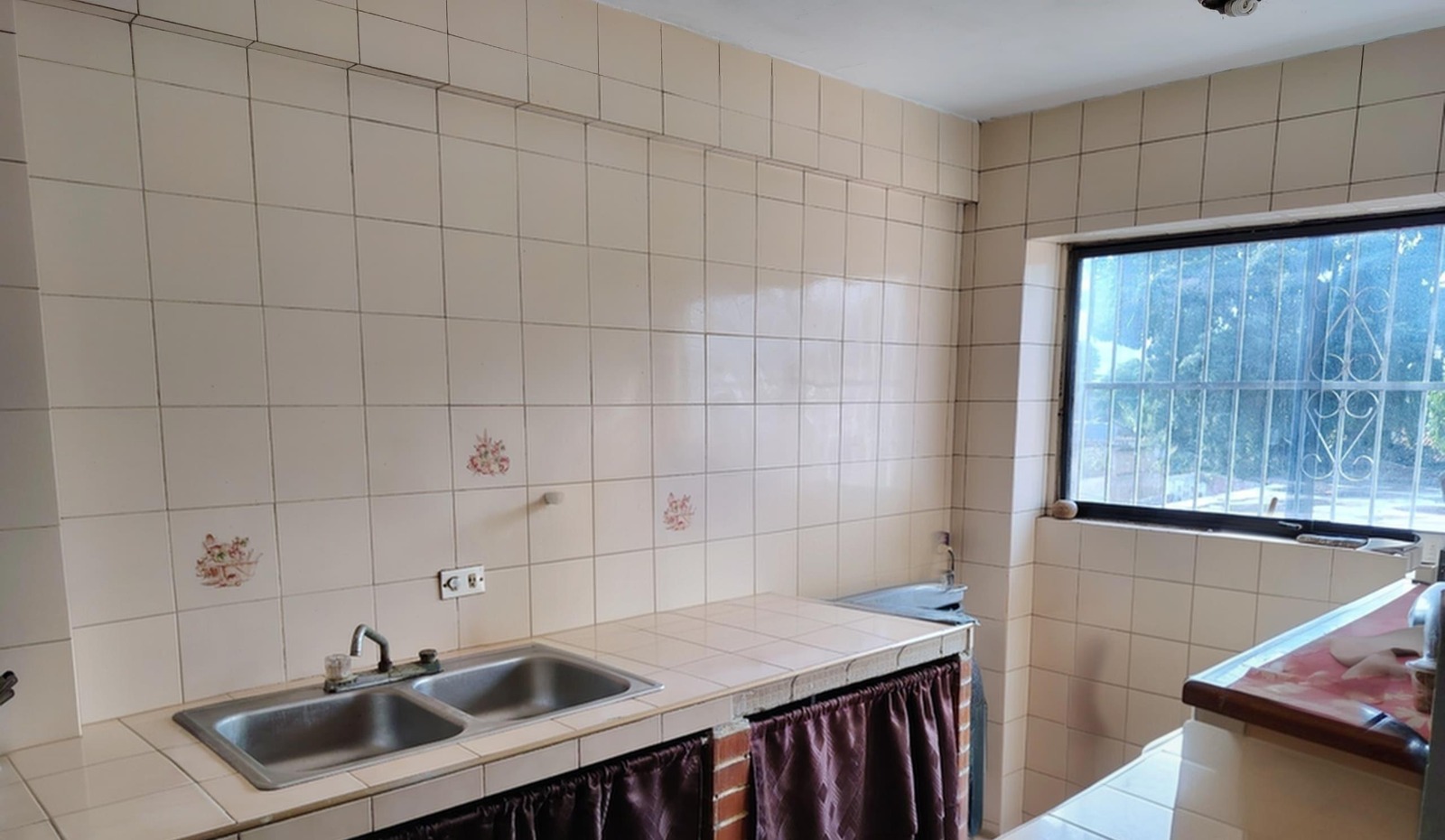 Apartamento en Venta en Casco Central, Calle Cedeño, Valencia, Guacara, Carabobo - Cod. 1252 | Veracasa Inmobiliaria - Imagen 2