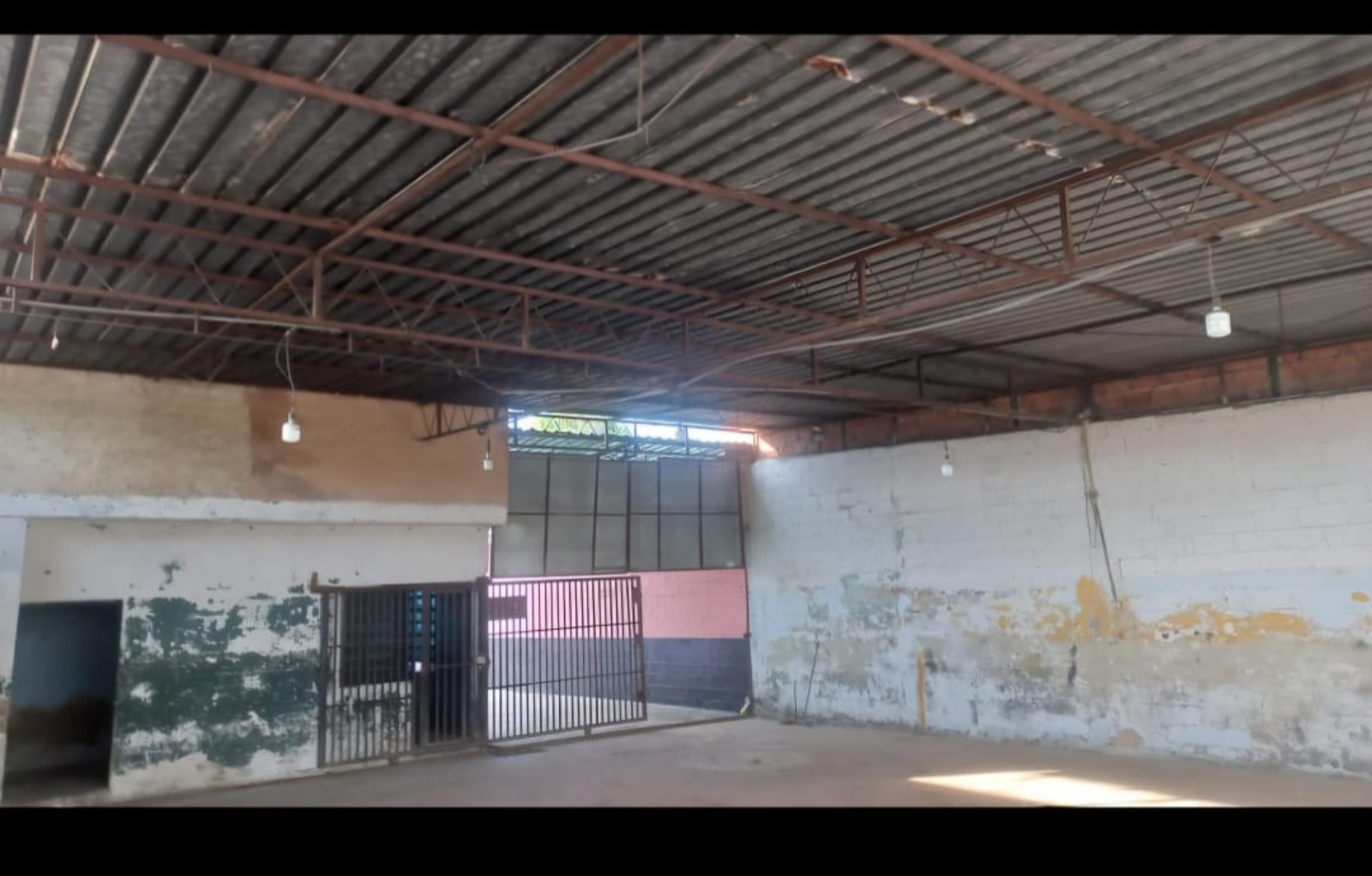 Galpon en Alquiler en Urbanización Santa Rosa, Valencia, Valencia, Carabobo - Cod. 0043 | Veracasa Inmobiliaria - Imagen 3