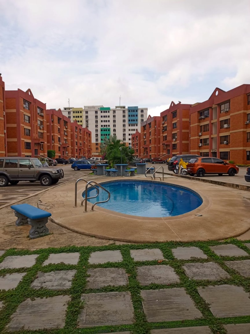Apartamento en Alquiler en Residencias Bayona Country Tazajal, Valencia, Naguanagua, Carabobo - Cod. 1253 | Veracasa Inmobiliaria - Imagen 2