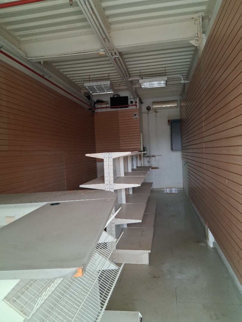 Local en Venta en Paraparal , Valencia, Los Guayos, Carabobo - Cod. 0189 | Veracasa Inmobiliaria - Imagen 2