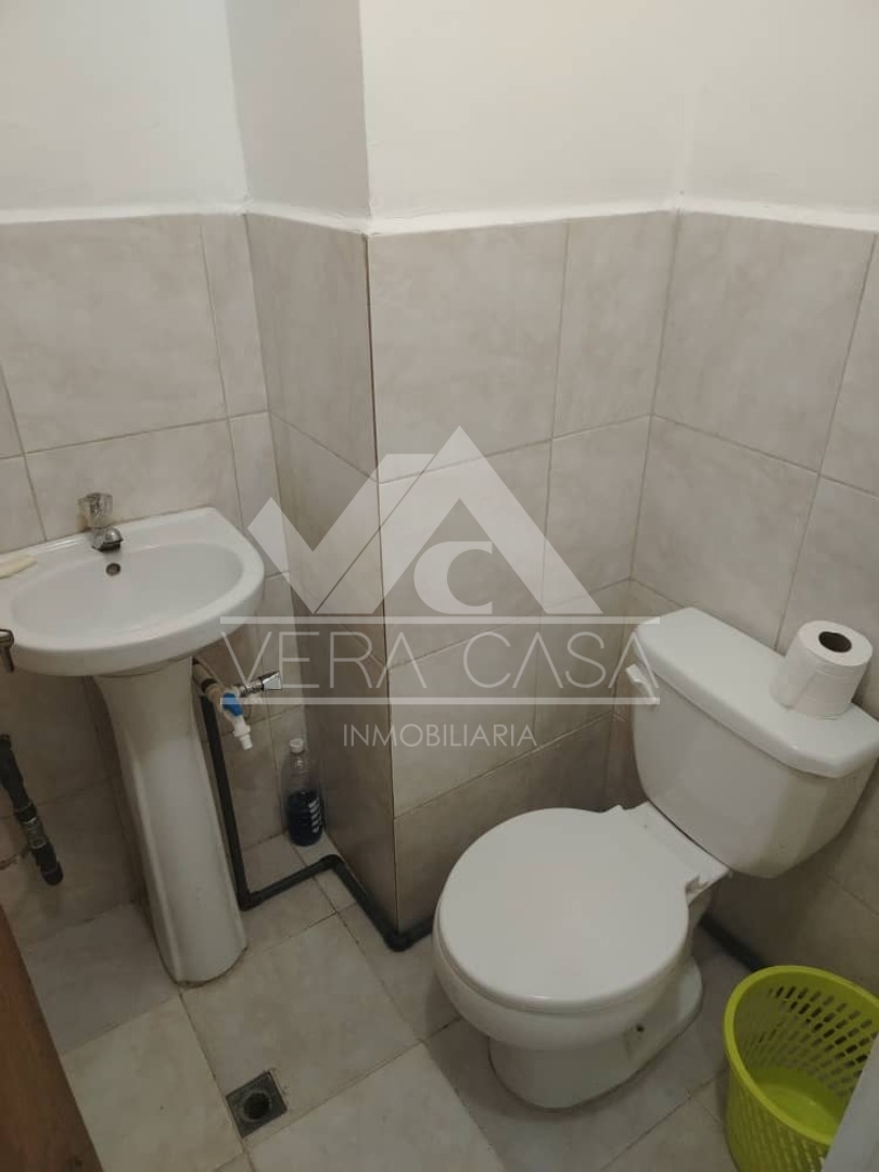 Local en Alquiler en C.C PARAPARAL , Los Guayos, Los Guayos, Carabobo - Cod. 0190 | Veracasa Inmobiliaria - Imagen 3