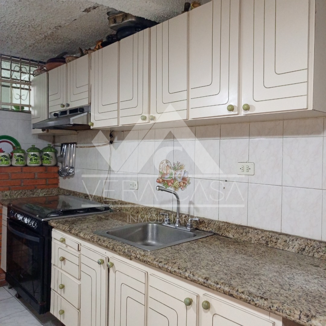 Casa en Venta en EL MOLINO, Los Guayos, Los Guayos, Carabobo - Cod. 0576 | Veracasa Inmobiliaria - Imagen 8