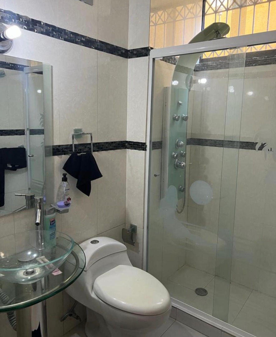 Apartamento en Alquiler en Al lado del Cc Plaza Esmeralda , Valencia, San Diego, Carabobo - Cod. 1273 | Veracasa Inmobiliaria - Imagen 1