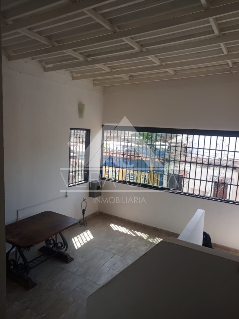 Casa en Venta en Urb.San Blas, Valencia, Valencia, Carabobo - Cod. 0577 | Veracasa Inmobiliaria - Imagen 2