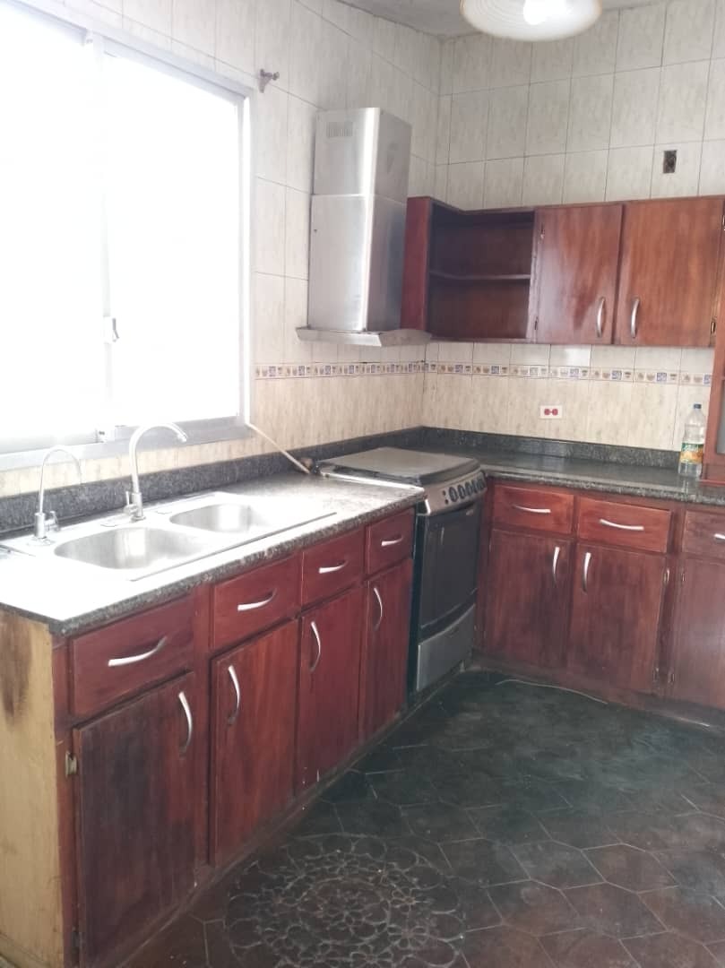 Casa en Alquiler en Cerca del Cc la esmeralda , Valencia, San Diego, Carabobo - Cod. 0578 | Veracasa Inmobiliaria - Imagen 3