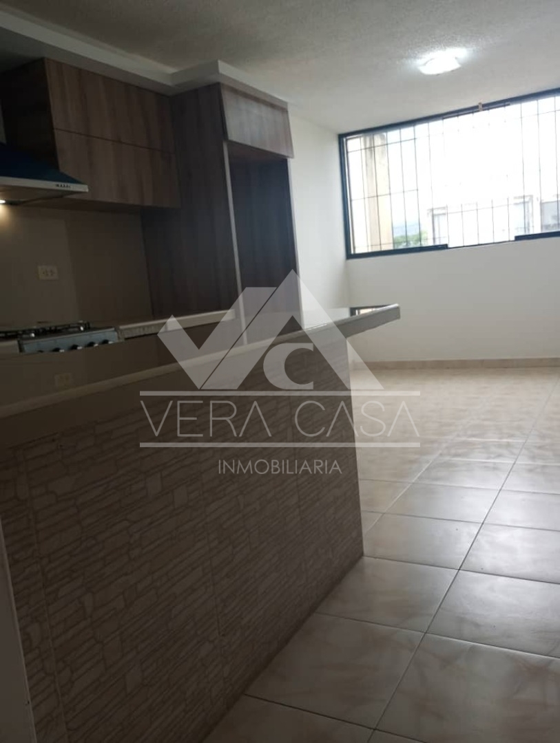Apartamento en Venta en Paraparal residencia buenaventura manzana , Valencia, Los Guayos, Carabobo - Cod. 1281 | Veracasa Inmobiliaria - Imagen 6