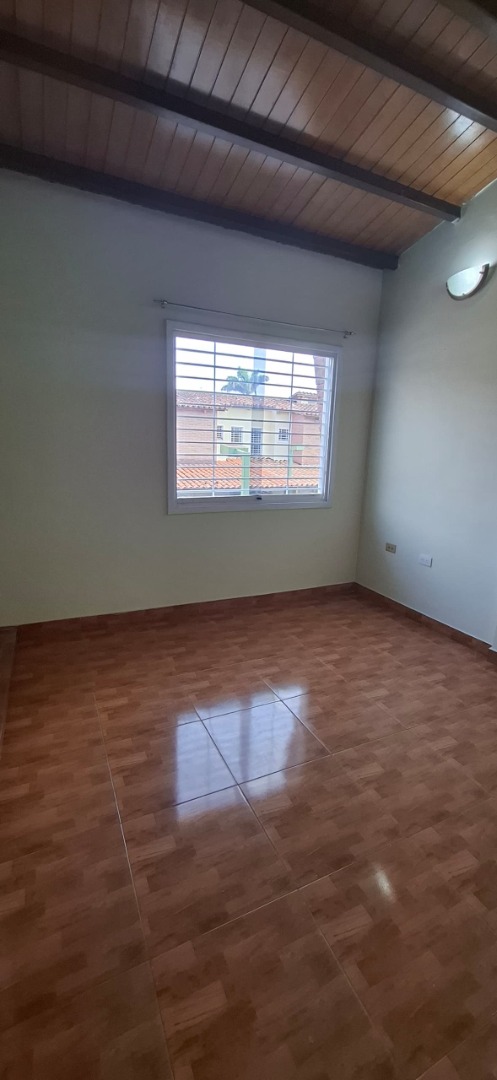 Townhouse en Alquiler en Residencias Villa Jardín , Valencia, San Diego, Carabobo - Cod. 0092 | Veracasa Inmobiliaria - Imagen 9