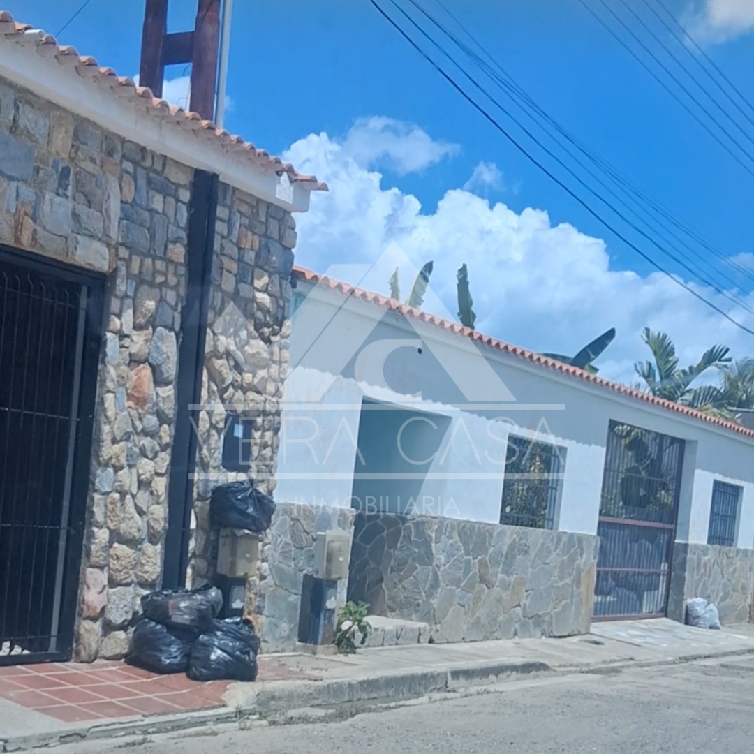 Terreno en Venta en Paraparal , Los Guayos, Los Guayos, Carabobo - Cod. 0084 | Veracasa Inmobiliaria - Imagen 2