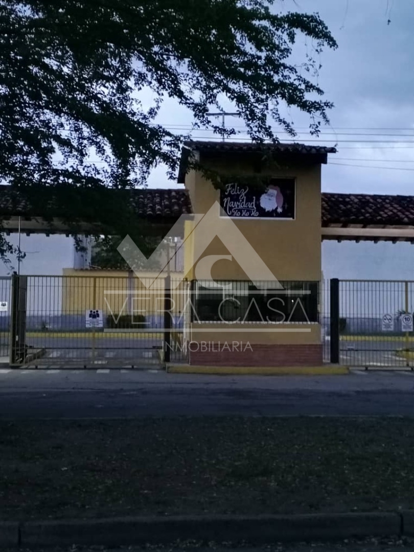 Townhouse en Venta en Calicanto , Guigue, Carlos Arvelo, Carabobo - Cod. 0093 | Veracasa Inmobiliaria - Imagen 9