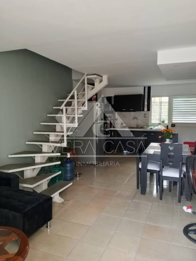 Townhouse en Venta en Calicanto , Guigue, Carlos Arvelo, Carabobo - Cod. 0093 | Veracasa Inmobiliaria - Imagen 3
