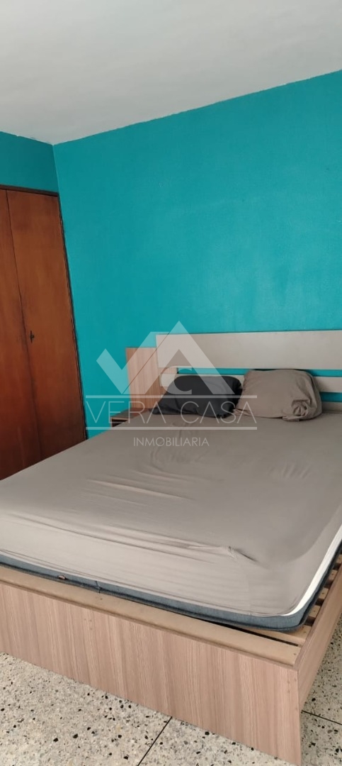 Apartamento en Venta en Urb. Camoruco, conj. Res. Santiago II, Valencia, Valencia, Carabobo - Cod. 1295 | Veracasa Inmobiliaria - Imagen 2