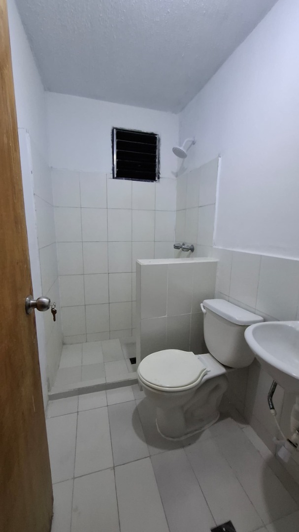 Apartamento en Alquiler en Residencias Buenaventura Paraparal , Los Guayos, Los Guayos, Carabobo - Cod. 1308 | Veracasa Inmobiliaria - Imagen 3
